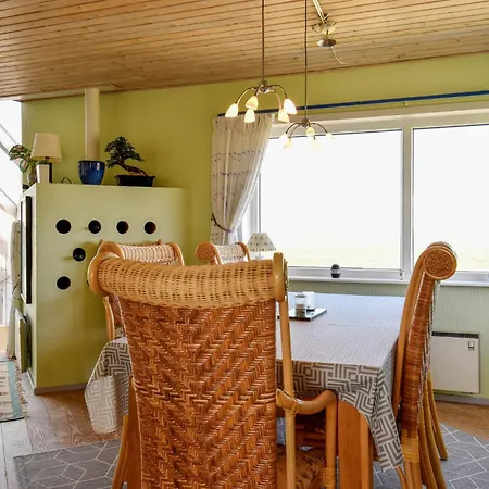 Vakantiehuis 2 Bedroom In Nrre Nebel