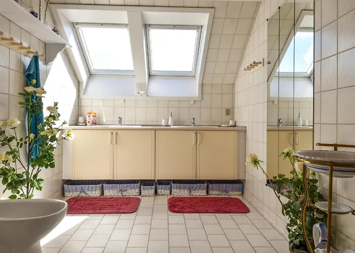 Holiday home 56 *